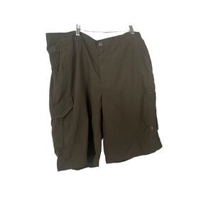 Columbia Mens Forest Green Omni-Shade Sun Protection Cargo Shorts Size 40W